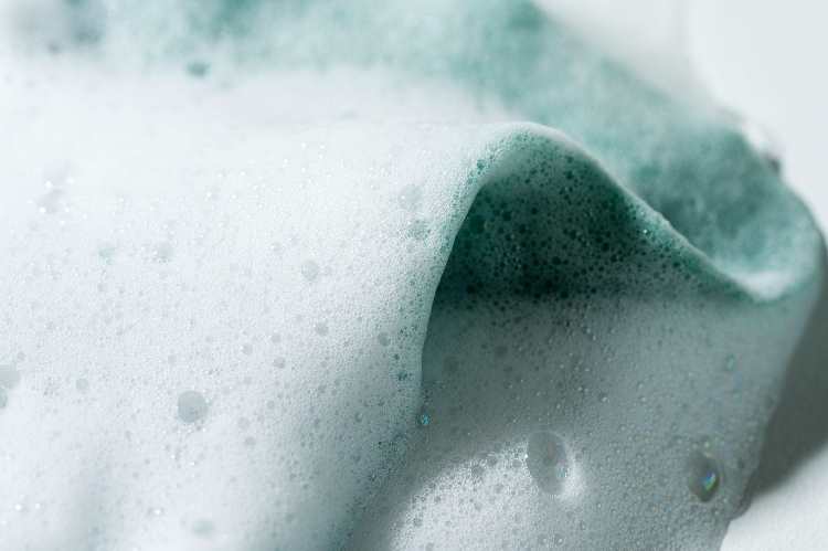​​LIJOE胺基酸泡泡洗臉巾,隨時隨地的清潔伴侶,給忙碌生